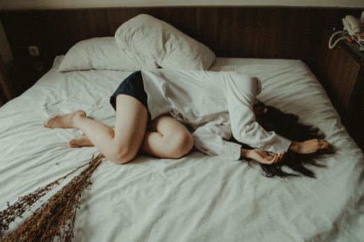 Therapy session for grief and intimacy for couples in Portland, OR